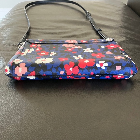 Like New Kate Spade Floral Convertible Crossbody Bag - Picture 4 of 8
